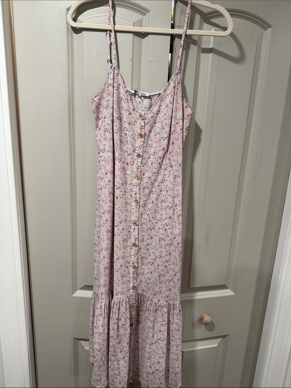 Mimi Chica Pink Floral Button-Front Midi Dress